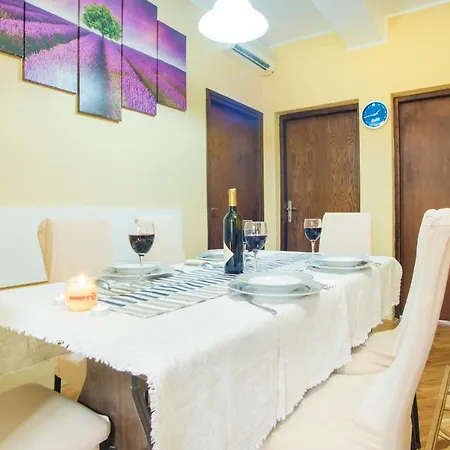 Apartmán Karmelic *