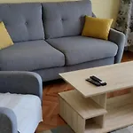 Karmelic Apartment *