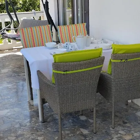 Apartment Karmelic