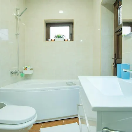Karmelic Apartment