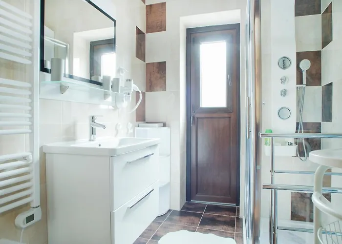 アパート Karmelic