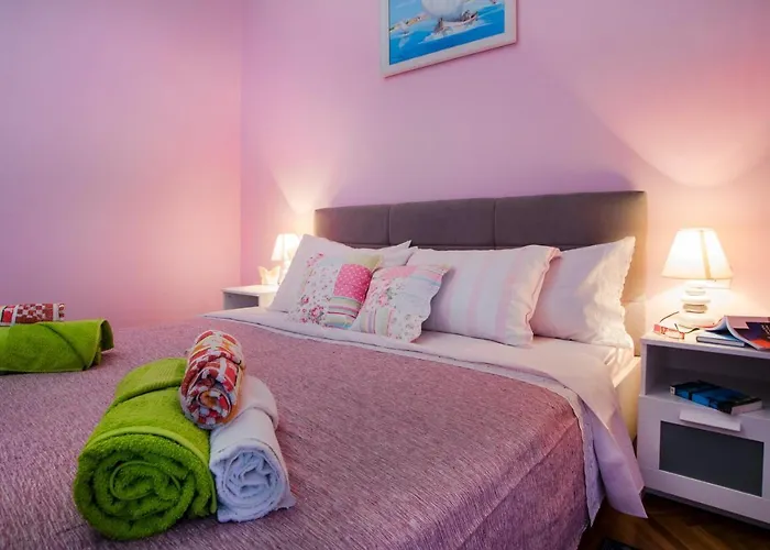 Karmelic アパート マリンスカ